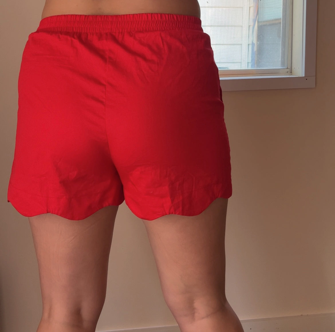 Ida Shorts mit Muschelsaum